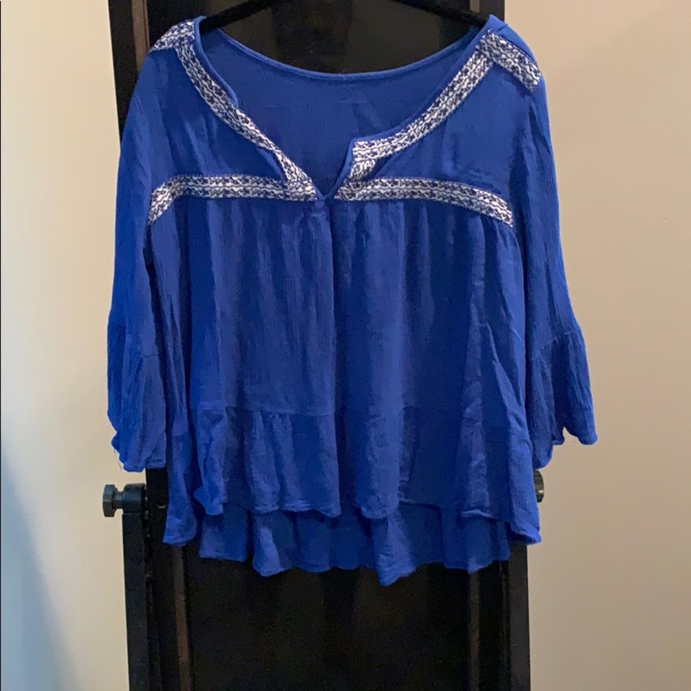 Blue embroidered flowy top